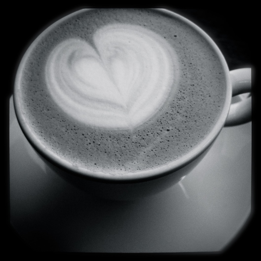 En kaffe med hjerte i kan fjerne alle undertoner dagen har i seg.